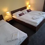 Hotel Eminent
