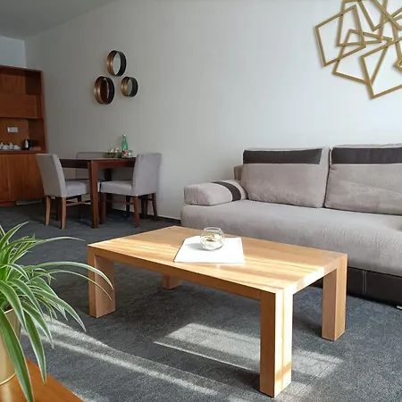 Eminent Szálloda 3*