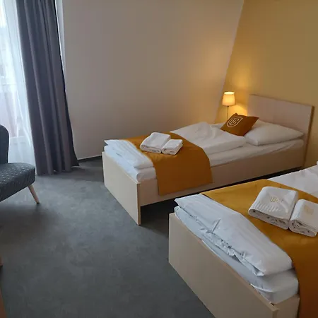 Hotel Eminent