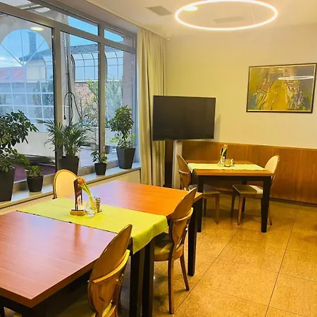 Eminent 3* Stupava