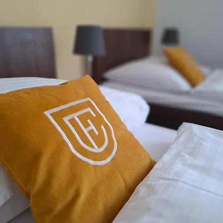 Eminent Hotel