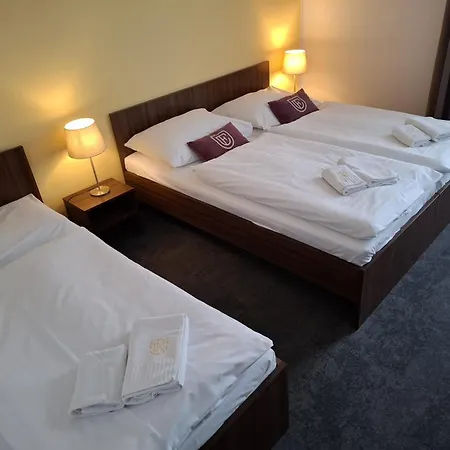 Hotel Eminent