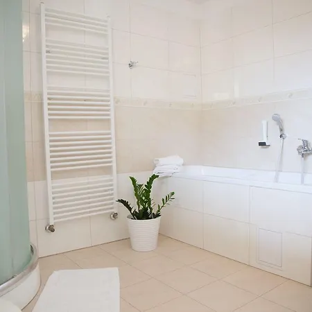 Eminent 3* Stupava