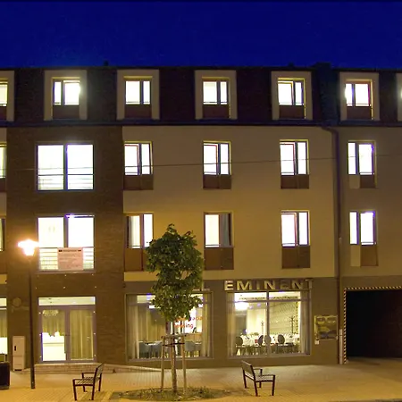 Eminent Hotel 3*