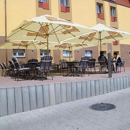 Eminent Hotel