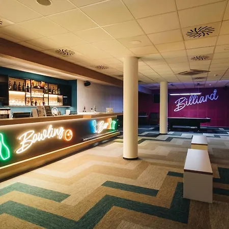 Eminent Hotel